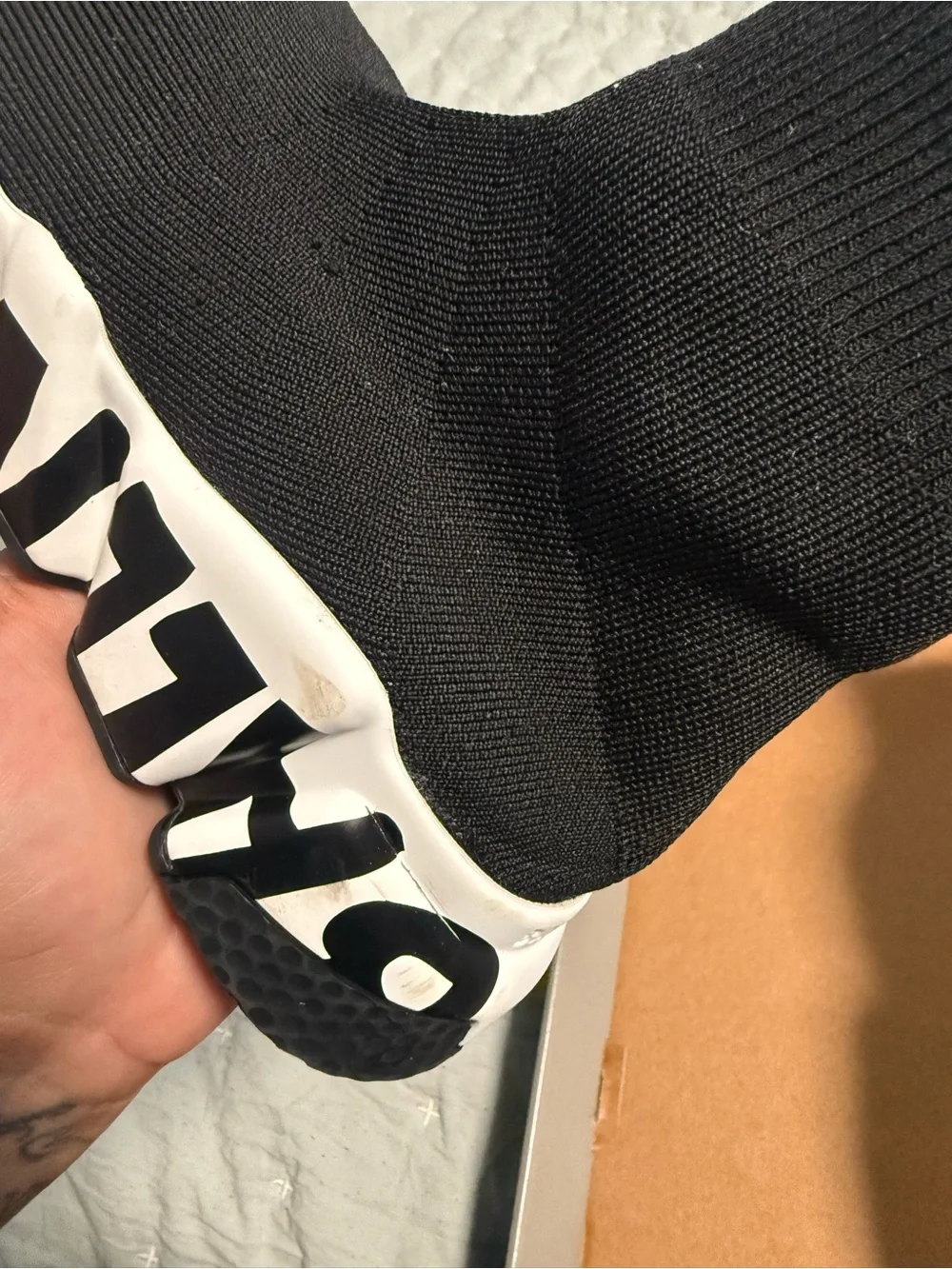 Balenciaga shoes - Picture 3 of 5